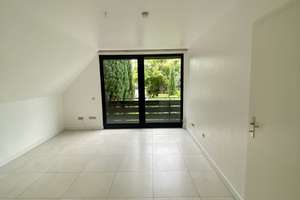 Helle 2-Zimmer-Wohnung im 1. OG in Köln-Müngersdorf – Ährenweg 18, 50933 Müngersdorf, Köln – Vorschaubild 13