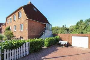 Charmante Doppelhaushälfte auf Erbpachtgrund mit großem Garten und Gestaltungspotenzial – Die vollständige Adresse der Immobilie erhältst du vom Anbieter., 23560 Moisling, Lübeck – Vorschaubild 3