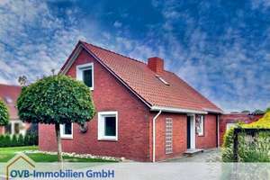 Umfangreich saniertes Einfamilienhaus in Weener! – Die vollständige Adresse der Immobilie erhältst du vom Anbieter., 26826 Weener – Vorschaubild 1
