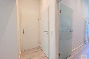 Schönes Altbau-Apartment mit Einbauküche – Karolingerstrasse *, 40223 Bilk, Düsseldorf – Vorschaubild 4