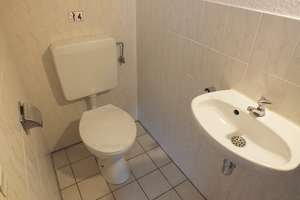 +Platzwunder+ DHH + frei + kleiner Garten + keine Käuferprovision – Nobileweg 1B, 70439 Stammheim-Süd, Stuttgart – Vorschaubild 6