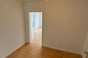 Wunderschöne 2-Zimmer Wohnung mit Aufzug und Balkon in Innenstadtnähe! – Helmstedter Straße 10, 38102 Östliches Ringgebiet, Braunschweig – Vorschaubild 2
