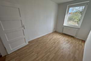 Helle Erdgeschosswohnung mit Balkon in ruhiger Lage! – Zinckestraße 29, 39122 Fermersleben, Magdeburg – Vorschaubild 4