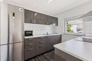 Charmante 3,5-Zimmer-Wohnung mit guter Aufteilung, Balkon, Einbauküche und zwei Stellplätzen – Die vollständige Adresse der Immobilie erhältst du vom Anbieter., 74399 Walheim – Vorschaubild 10