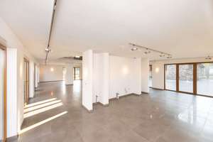 Nahezu Neubauzustand: Großzügiges Anwesen mit Gartenhaus (64m²) & Garage auf 1.722m² Grundstück – Die vollständige Adresse der Immobilie erhältst du vom Anbieter., 50354 Hürth – Vorschaubild 12