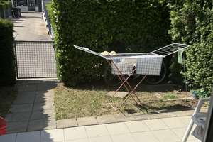 Zentrale 3-Zimmer Wohnung mit Terrasse und kleinem Garten  im schönen Stadtteil Pfersee ! – Stadtberger Straße 72a, 86157 Pfersee-Nord, Augsburg – Vorschaubild 9