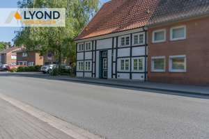 Reiheneckhaus mit großzügigem Wohnkomfort, Garten und Carport in gepflegtem Zustand! – Die vollständige Adresse der Immobilie erhältst du vom Anbieter., 33378 Rheda-Wiedenbrück – Vorschaubild 2