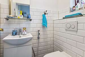 Property thumbnail 8