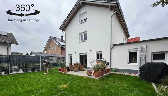 Bild von **2 Häuser zum Preis von Einem + schöner Garten** in ruhiger Lage von Grolsheim