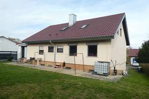 Zentrale Lage trifft Raumvielfalt: Großzügige Liegenschaft mit Einliegerwohnung! – Die vollständige Adresse der Immobilie erhältst du vom Anbieter., 74706 Osterburken – Vorschaubild 10