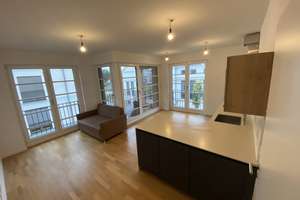 Neuwertige 3-Zimmer-Wohnung mit Balkon in München Allach – Am Münchfeld 41, 80999 Untermenzing, München – Vorschaubild 1