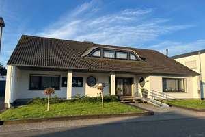 Provisionsfrei* Reserviert - Großzügiges Einfamilienhaus mit ELW - provisionsfrei - – Die vollständige Adresse der Immobilie erhältst du vom Anbieter., 47665 Sonsbeck – Vorschaubild 2