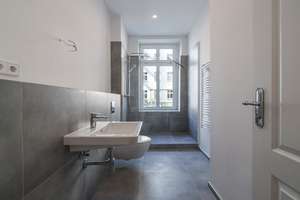 Bezugsfreie 2-Zimmer-Wohnung mit hohen Decken nahe HTW-Campus und Spree – Marienstraße 16, 12459 Oberschöneweide, Berlin – Vorschaubild 10