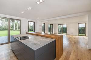 Toplage trifft Design - Luxuswohnung mit Stil & Garten – Die vollständige Adresse der Immobilie erhältst du vom Anbieter., 41063 Eicken, Mönchengladbach – Vorschaubild 7