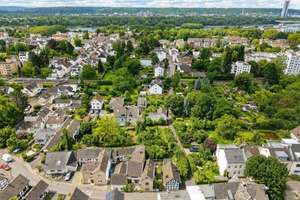 Entwicklungsfähige Doppelhaushälfte mit Garten in Bonn-Oberkassel-Nord frei ab August – Die vollständige Adresse der Immobilie erhältst du vom Anbieter., 53227 Oberkassel, Bonn – Vorschaubild 5