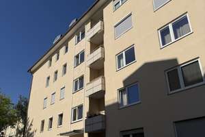 Alltagstaugliche 2-Zimmer-Wohnung mit Balkon in Milbertshofen – Königsteinstraße 8, 80807 Milbertshofen, München – Vorschaubild 11