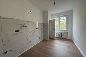 Frisch sanierte 3-Zimmer-Wohnung mit Balkon, Aufzug und Keller in Düsseldorf – Kirchfeldstraße 144, 40215 Friedrichstadt, Düsseldorf – Vorschaubild 6