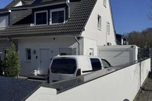 Modernisiertes Reiheneckhaus mit 4 Zimmern in Essen-Katernberg