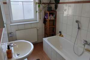 Helle 2-Zimmer-Wohnung im 1. OG mit Balkon in Osnabrück-Sonnenhügel – Die vollständige Adresse der Immobilie erhältst du vom Anbieter., 49088 Sonnenhügel, Osnabrück – Vorschaubild 3