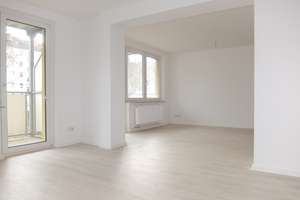 FAMILIEN-Wohnung 5 Zimmer - bequem im Erdgeschoss auf 122 qm – Carl-von-Ossietzky-Straße 117, 9127 Gablenz, Chemnitz – Vorschaubild 1