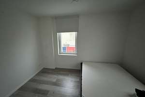 Gut geschnittene 2-Zimmer-OG-Wohnung mit Balkon! – Die vollständige Adresse der Immobilie erhältst du vom Anbieter., 27576 Lehe, Bremerhaven – Vorschaubild 4