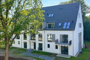 Familienfreundliche 5 Zimmer Wohnung zur Miete in Hamburg Rahlstedt - Wentzel Dr.