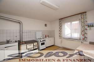 Charmantes Einfamilienhaus mit zwei Vollgeschosse in Ehekirchen - Ein Objekt von Ihrem Immobilien... – Die vollständige Adresse der Immobilie erhältst du vom Anbieter., 86676 Ehekirchen – Vorschaubild 4