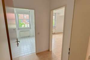 Lichtdurchflutete 2-Zimmer-Wohnung mit Aufzug in Halberstadt – Richard-Wagner-Straße 40, 38820 Halberstadt – Vorschaubild 3