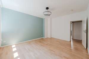 Bezugsfrei, guter Grundriss 2,5-Zimmer energetisch modernisiert  nahe Ku'damm – Die vollständige Adresse der Immobilie erhältst du vom Anbieter., 10711 Halensee, Berlin – Vorschaubild 3