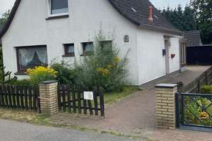 Einfamilienhaus mit großem Grundstück in ruhiger Straße von Hamburg-Wilhelmsburg