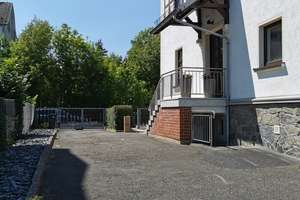 Schönes Mehrfamilienhaus mit Praxis - und Bürofläche und zusätzlicher Grundstücksfläche in Jößnitz – Bahnhofstraße 6, 8547 Jößnitz, Plauen – Vorschaubild 7