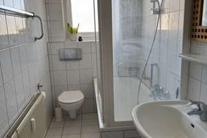 *HELLE WOHNUNG MIT BALKON UND IDEALER INFRASTRUKTUR* – 40477 Pempelfort, Düsseldorf – Vorschaubild 6