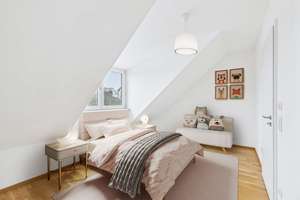 Hochwertiges KFW-55 Reihenmittelhaus in Regensburg mit Luxus-Küche, Fußbodenheizung und Garten! – Die vollständige Adresse der Immobilie erhältst du vom Anbieter., 93057 Konradsiedlung-Wutzlhofen, Regensburg – Vorschaubild 18