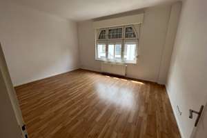 ** schicke, 2,5 Zimmer Wohnung in zentraler Lage** – Kornstraße 59, 47798 Stadtmitte, Krefeld – Vorschaubild 2
