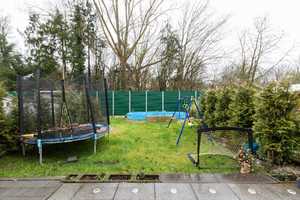 Neuwertige familienfreundliche Doppelhaushälfte (BJ 2014) mit Garage in Sackgasse – Leverkusen – Vorschaubild 12
