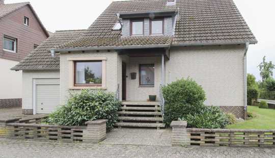 Bild von Ob Einfamilien- oder Zweifamilienhaus mit viel Platz und Raum in Lehrte-Immensen