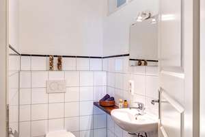 Möbliert: Wunderschöne Altbauwohnung  am Gärtnerplatz – Die vollständige Adresse der Immobilie erhältst du vom Anbieter., 80469 Gärtnerplatz, München – Vorschaubild 10