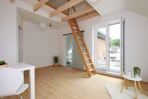 Attraktive 2-Zimmer-Wohnung im Dachgeschoss - in Paderborn-Schloß Neuhaus