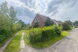 Einfamilienhaus mit großem Grundstück, Bremen Nord – Die vollständige Adresse der Immobilie erhältst du vom Anbieter., 28777 Farge, Bremen – Vorschaubild 12