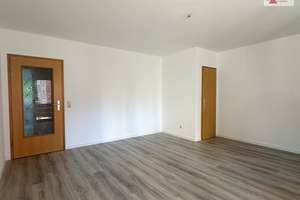 Frisch renovierte, charmante 3-Zimmer-Wohnung mit Balkon in gepflegter Wohnanlage – Trillerstraße 29, 8066 Gebiet Talstraße/Trillerberg, Zwickau – Vorschaubild 3