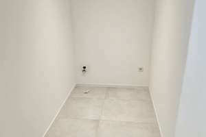 4,5 Zimmerwohnung mit EBK und Stellplatz, Erstbezug nach Renovierung – Pischekstraße 9, 70178 Gänsheide, Stuttgart – Vorschaubild 10