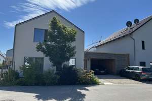 Einfamilienhaus Architektenhaus Ergolding KfW 40 Plus – Käthe-Kollwitz-Ring 15, 84030 Ergolding – Vorschaubild 1