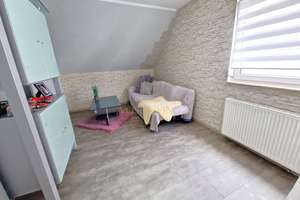 Sofort einziehen | Einfamilienhaus mit gemütlichem Garten, ausgebautem UG, erweiterbarem DG + Garage – Die vollständige Adresse der Immobilie erhältst du vom Anbieter., 61137 Schöneck – Vorschaubild 7