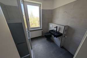 Eigentumswohnung Maisonette 5 Schlafräume, große Wohnküche und 2 Bäder – Die vollständige Adresse der Immobilie erhältst du vom Anbieter., 9126 Gablenz, Chemnitz – Vorschaubild 36