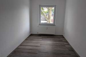 Helle 3,5-Zimmer-Wohnung mit Balkon in Oberhausen-Tackenberg – Hamburger Straße 44, 46145 Tackenberg, Oberhausen – Vorschaubild 9