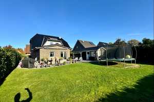 Junges Haus aus 2015 -hochwertige Ausstattung -energetisch top -tolle Lage – Steinburg (Kreis) – Vorschaubild 18