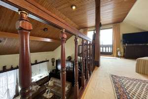 Einfamilienhaus mit Einliegerwohnung - 8,5 Zimmer, 240m², Garten, neuer Terrasse, Balkon und EBK – Die vollständige Adresse der Immobilie erhältst du vom Anbieter., 38259 Beinum, Salzgitter – Vorschaubild 9