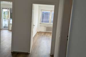Grosszügige 2 Raum Wohnung in Gelsenkirchen-Horst – Steinrottstrasse 2, 45899 Horst, Gelsenkirchen – Vorschaubild 4