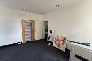 Freigezogenes 3-Familienhaus in Bottrop Stadtmitte – Die vollständige Adresse der Immobilie erhältst du vom Anbieter., 46236 Stadtmitte, Bottrop – Vorschaubild 8