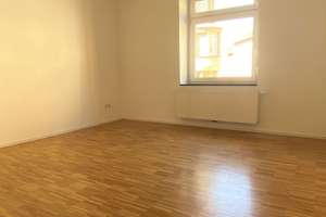 2 Zimmer mit kleinem Balkon im Stuttgarter-Osten zu vermieten – Die vollständige Adresse der Immobilie erhältst du vom Anbieter., 70188 Gablenberg, Stuttgart – Vorschaubild 2